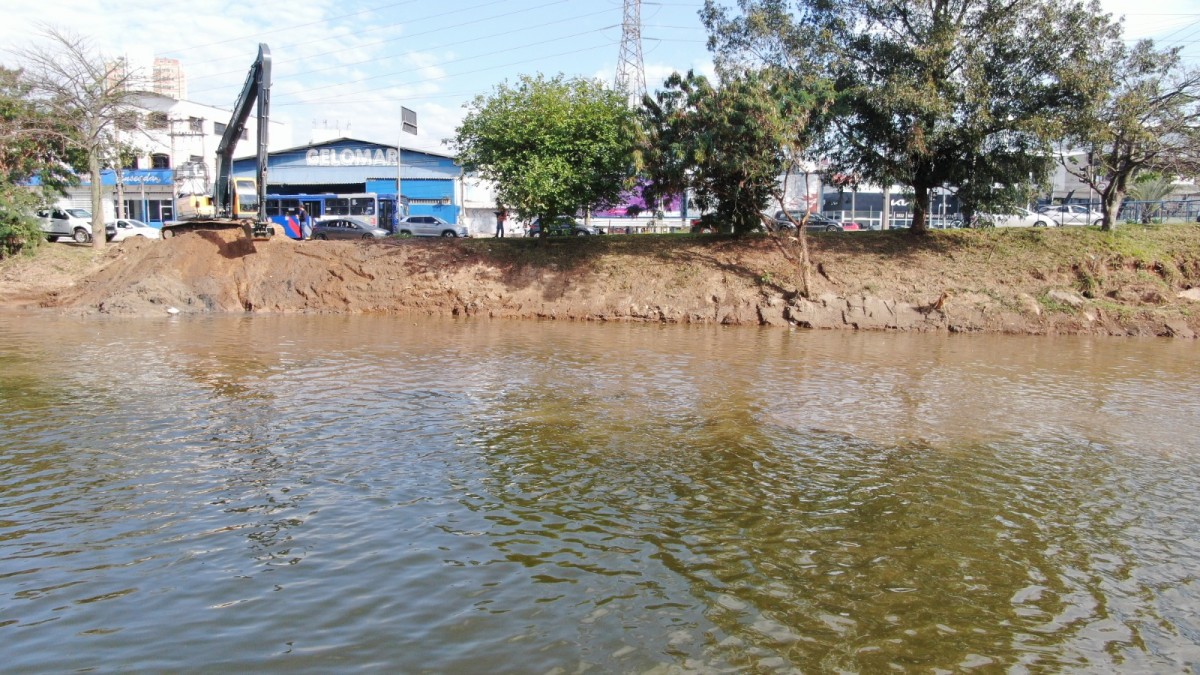 Sorocaba-SP (Ponte Pinheiros) - Casa do Construtor