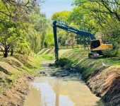 Saae-Sorocaba realiza limpeza e manutenção preventiva de córrego no Jardim Paulistano
